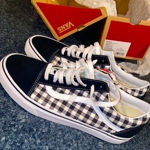BRAND NEW Gingham Vans